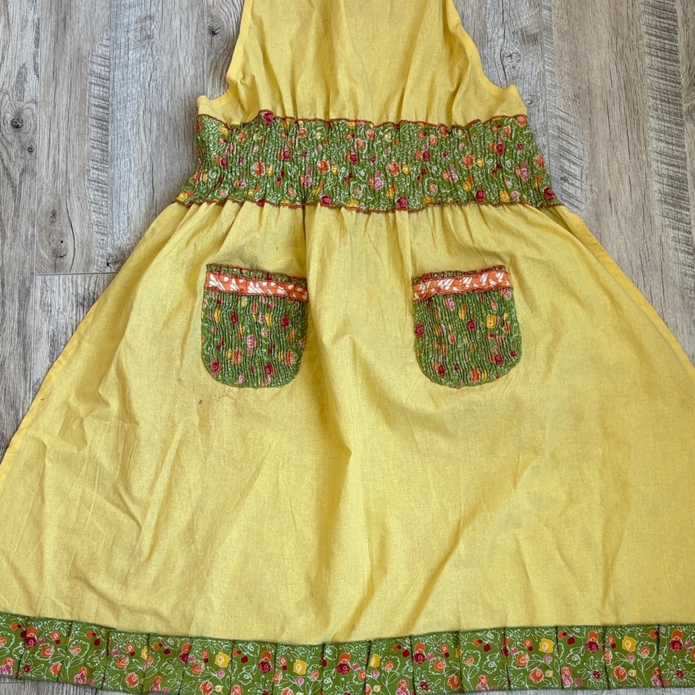 3/$15! Yellow and Green Craft Costume Apron - Picture 4 of 4